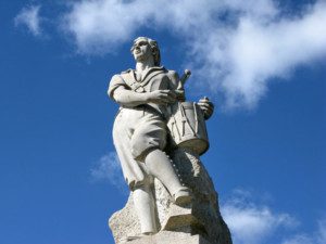 Estàtua del Timbaler del Bruc.