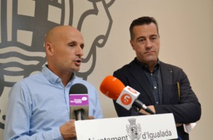 El tinent d’alcalde de Qualitat Urbana, Jordi Pont, i el portaveu del grup socialista, Jordi Riba.