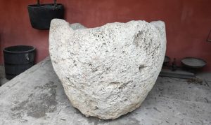 pica baptismal de l’Ermita de Santa Creu de Creixà de Piera