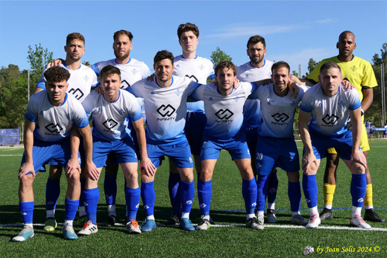 Els jugadors del Fàtima abans de començar un partit.